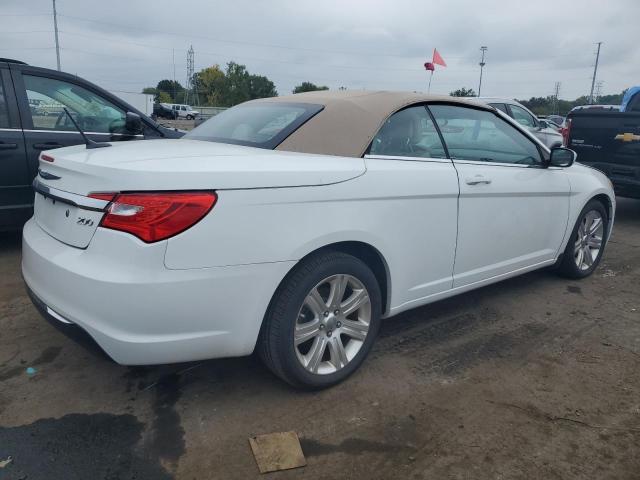 Photo 2 VIN: 1C3BC2EG9BN614623 - CHRYSLER 200 TOURIN 