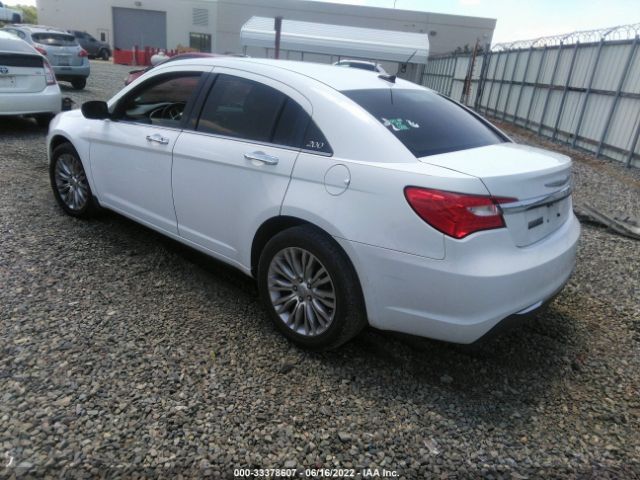 Photo 2 VIN: 1C3BC2FB0BN570921 - CHRYSLER 200 