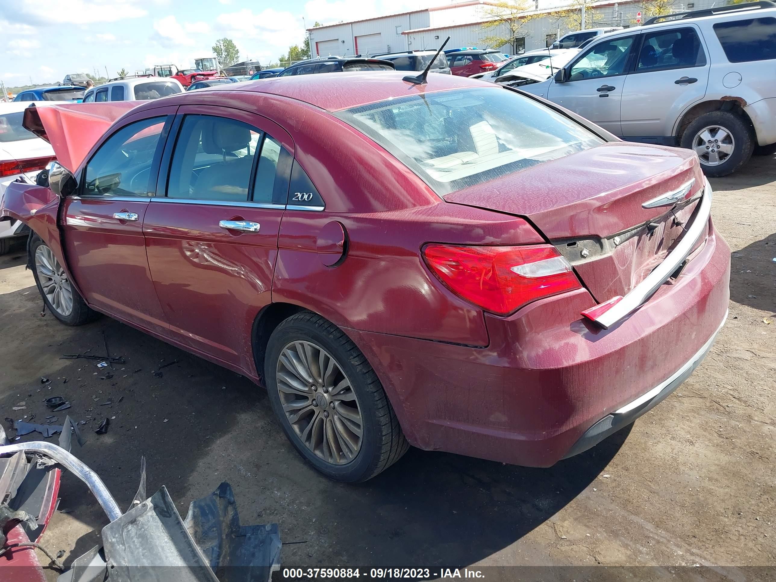 Photo 2 VIN: 1C3BC2FB2BN572072 - CHRYSLER 200 