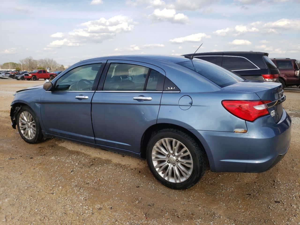 Photo 1 VIN: 1C3BC2FB3BN570198 - CHRYSLER 200 