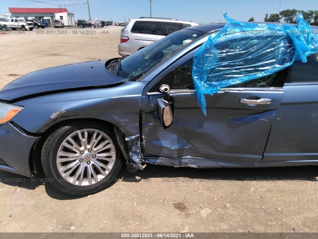 Photo 5 VIN: 1C3BC2FB8BN581245 - CHRYSLER 200 