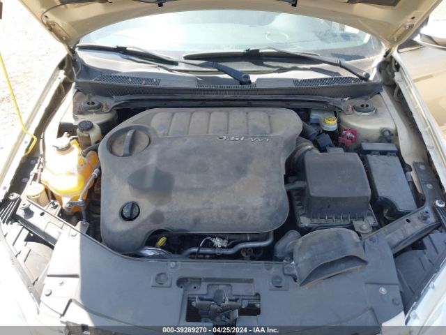 Photo 9 VIN: 1C3BC2FG2BN503457 - CHRYSLER 200 