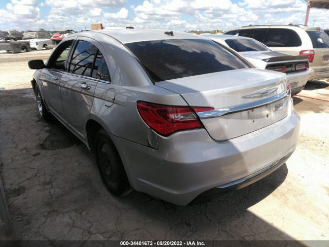 Photo 2 VIN: 1C3BC2FG4BN549212 - CHRYSLER 200 