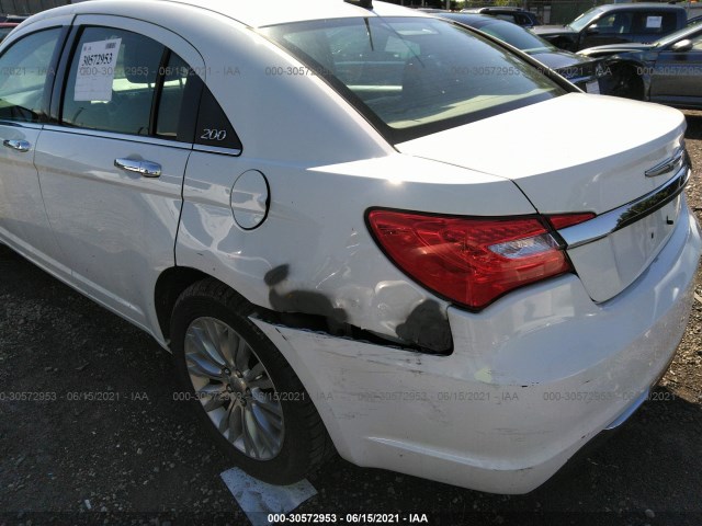 Photo 5 VIN: 1C3BC2FG4BN624118 - CHRYSLER 200 