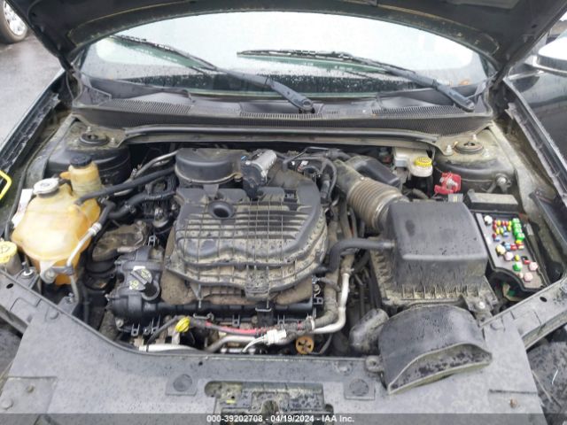 Photo 9 VIN: 1C3BC2FG5BN611085 - CHRYSLER 200 