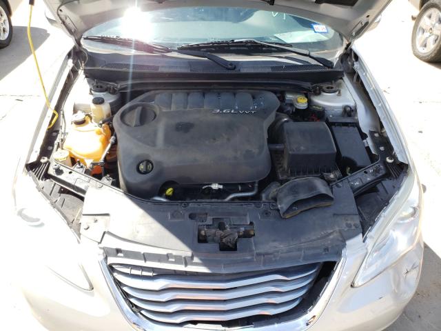 Photo 6 VIN: 1C3BC2FG6BN570661 - CHRYSLER 200 LIMITE 