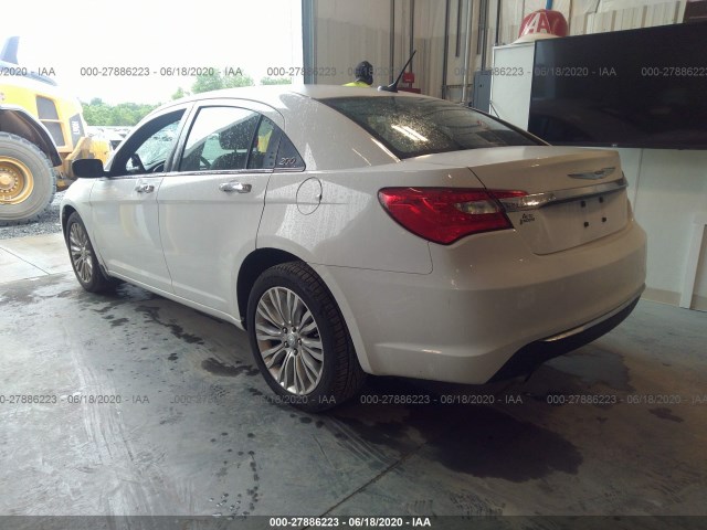 Photo 2 VIN: 1C3BC2FG7BN618233 - CHRYSLER 200 