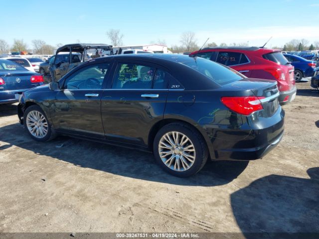 Photo 2 VIN: 1C3BC2FG8BN518528 - CHRYSLER 200 