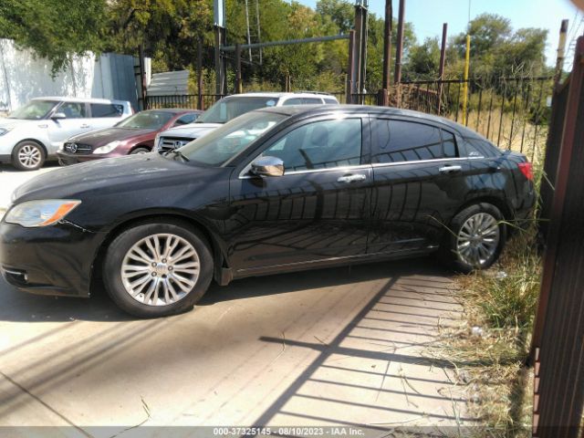 Photo 2 VIN: 1C3BC2FG9BN582030 - CHRYSLER 200 