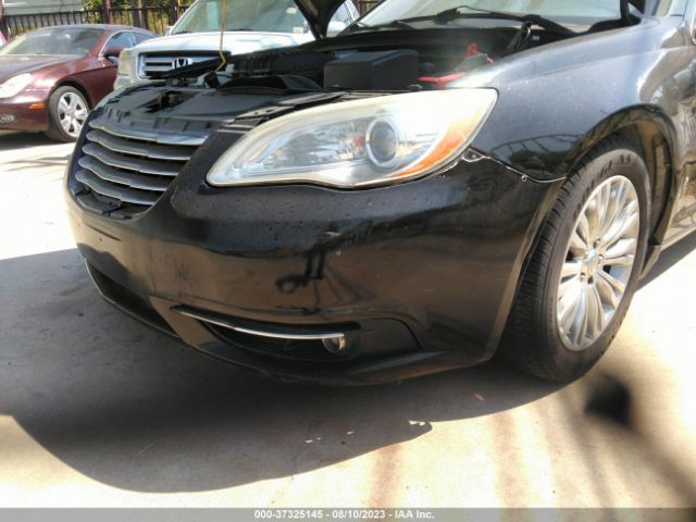 Photo 5 VIN: 1C3BC2FG9BN582030 - CHRYSLER 200 