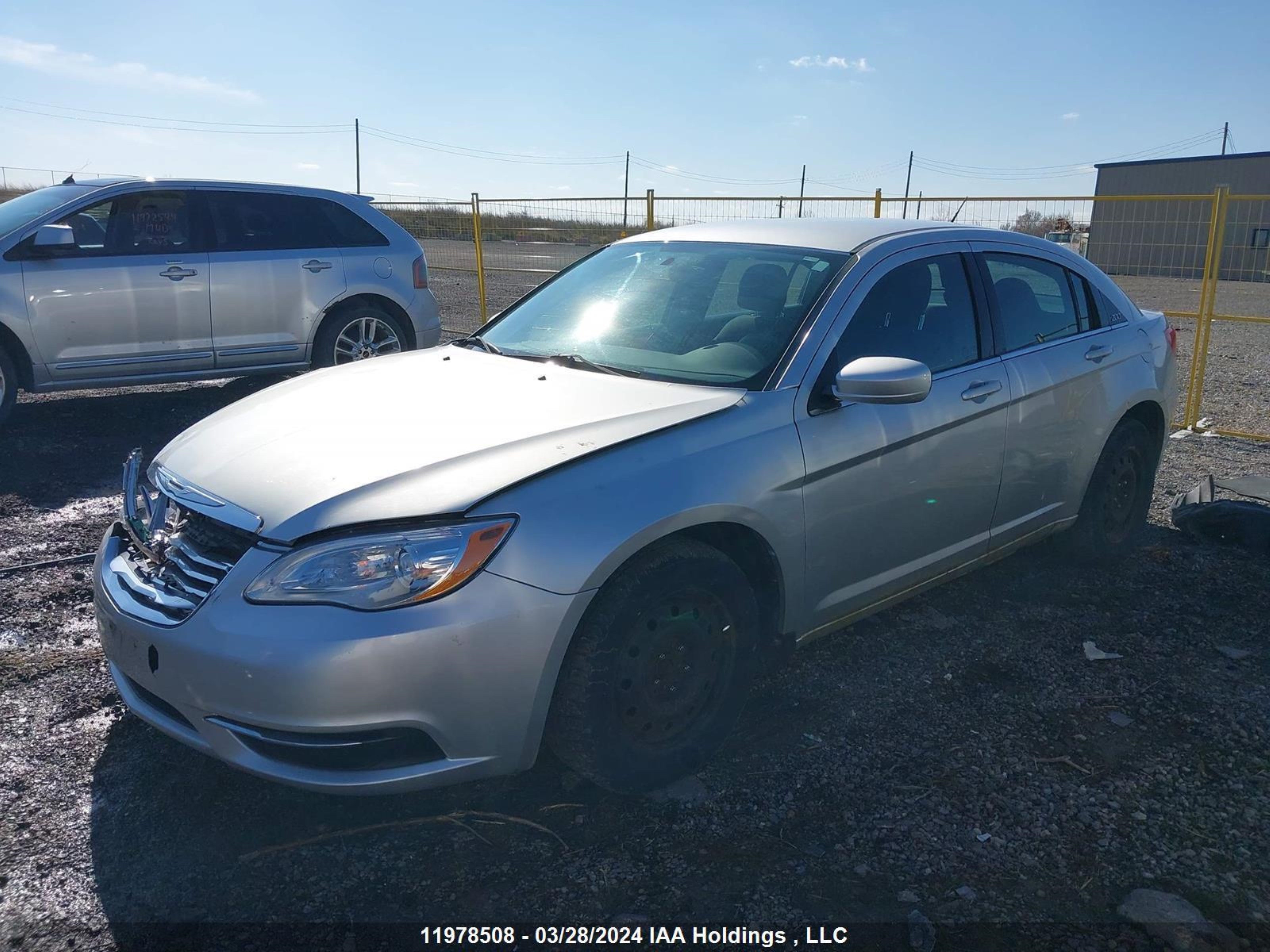 Photo 1 VIN: 1C3BC4FB1BN535641 - CHRYSLER 200 