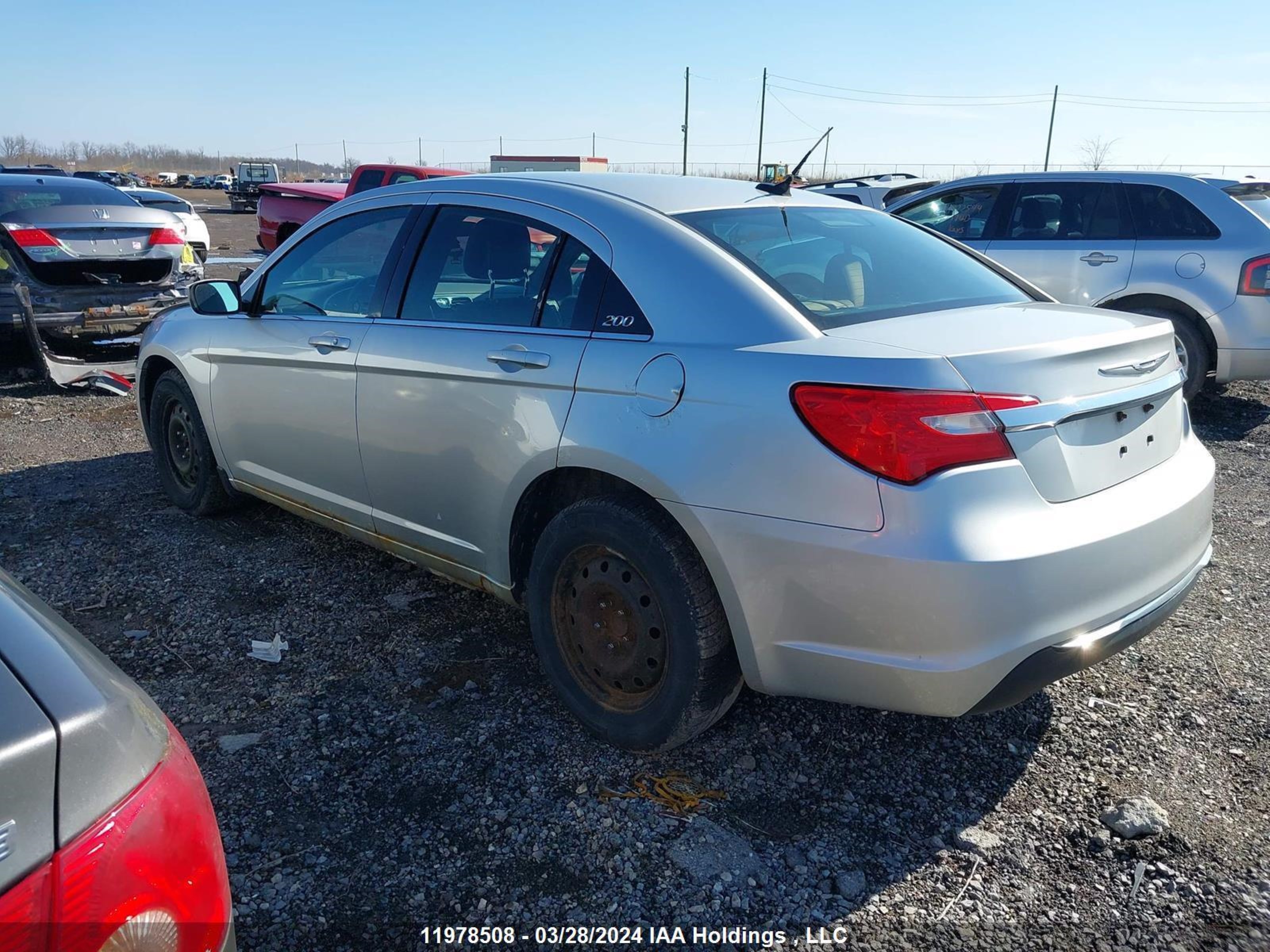 Photo 2 VIN: 1C3BC4FB1BN535641 - CHRYSLER 200 