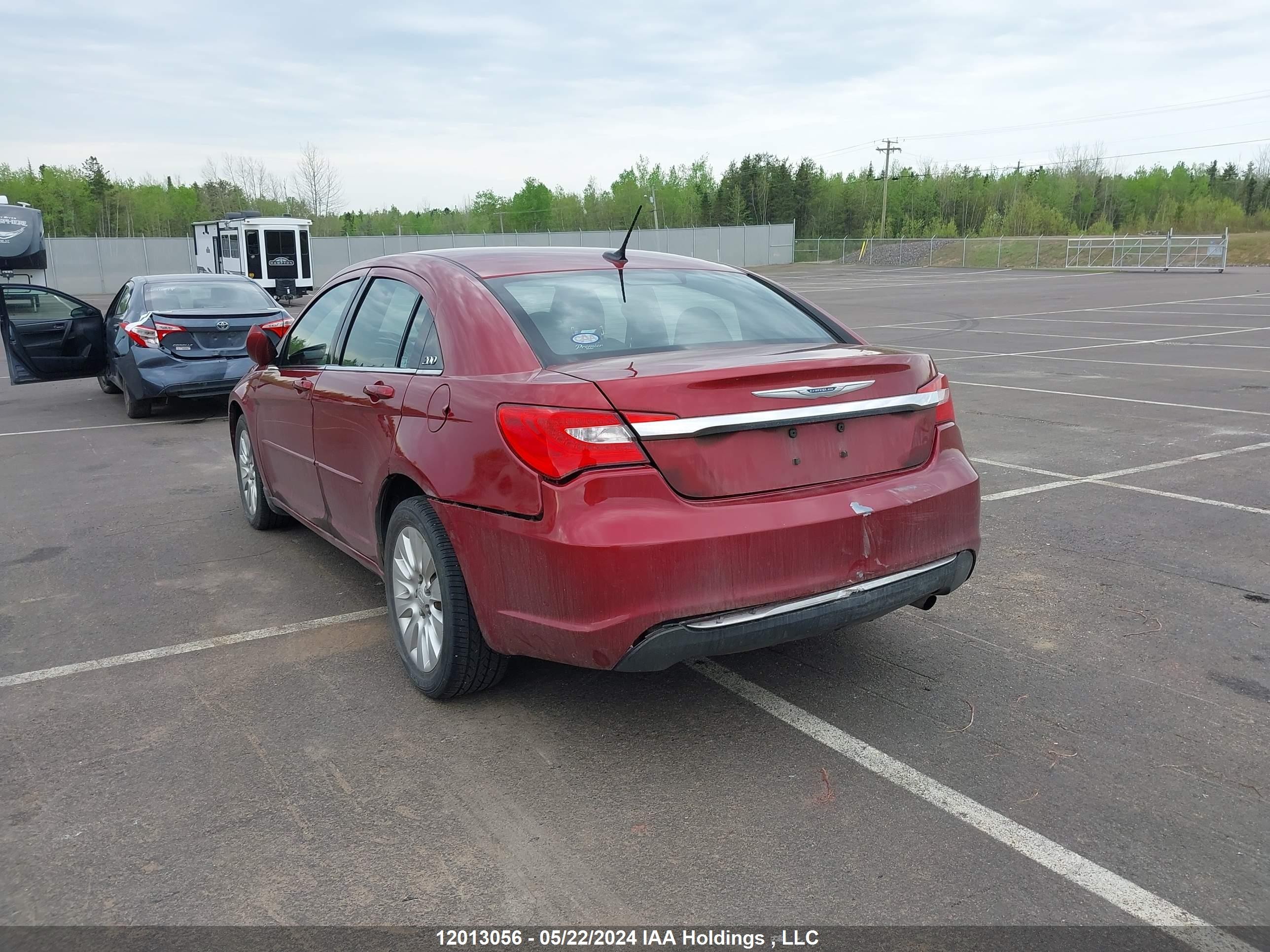 Photo 5 VIN: 1C3BC4FB1BN542833 - CHRYSLER 200 