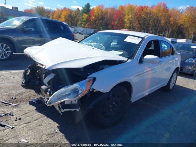 Photo 1 VIN: 1C3BC4FB2BN571130 - CHRYSLER 200 