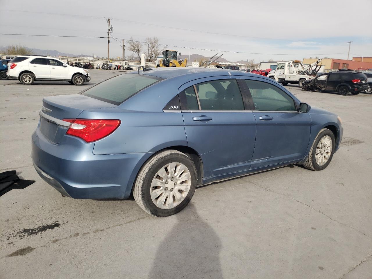 Photo 2 VIN: 1C3BC4FB3BN575297 - CHRYSLER 200 