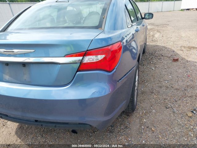 Photo 5 VIN: 1C3BC4FB8BN533319 - CHRYSLER 200 