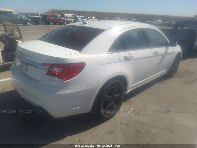 Photo 3 VIN: 1C3BC4FG3BN547480 - CHRYSLER 200 