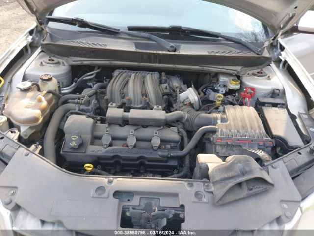 Photo 9 VIN: 1C3BC5ED0AN127879 - CHRYSLER SEBRING 