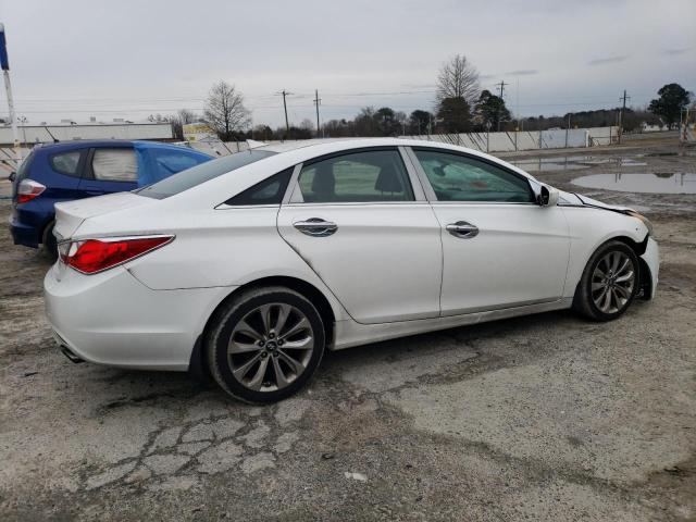 Photo 2 VIN: 1C3BC6634KD412751 - HYUNDAI SONATA 