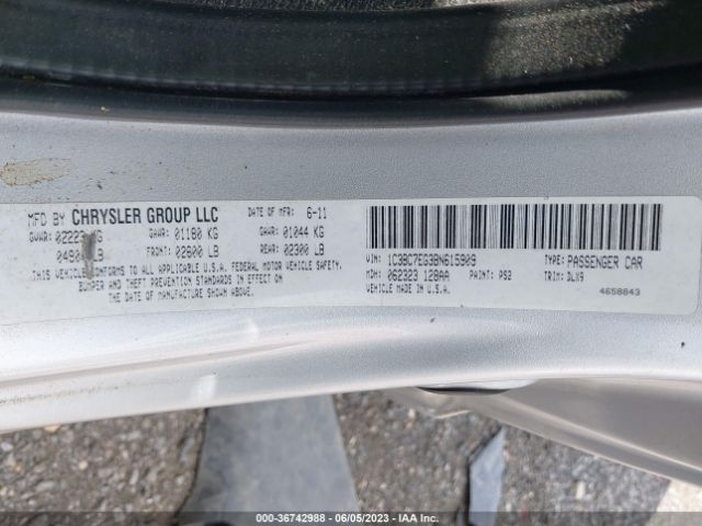 Photo 8 VIN: 1C3BC7EG3BN615909 - CHRYSLER 200 