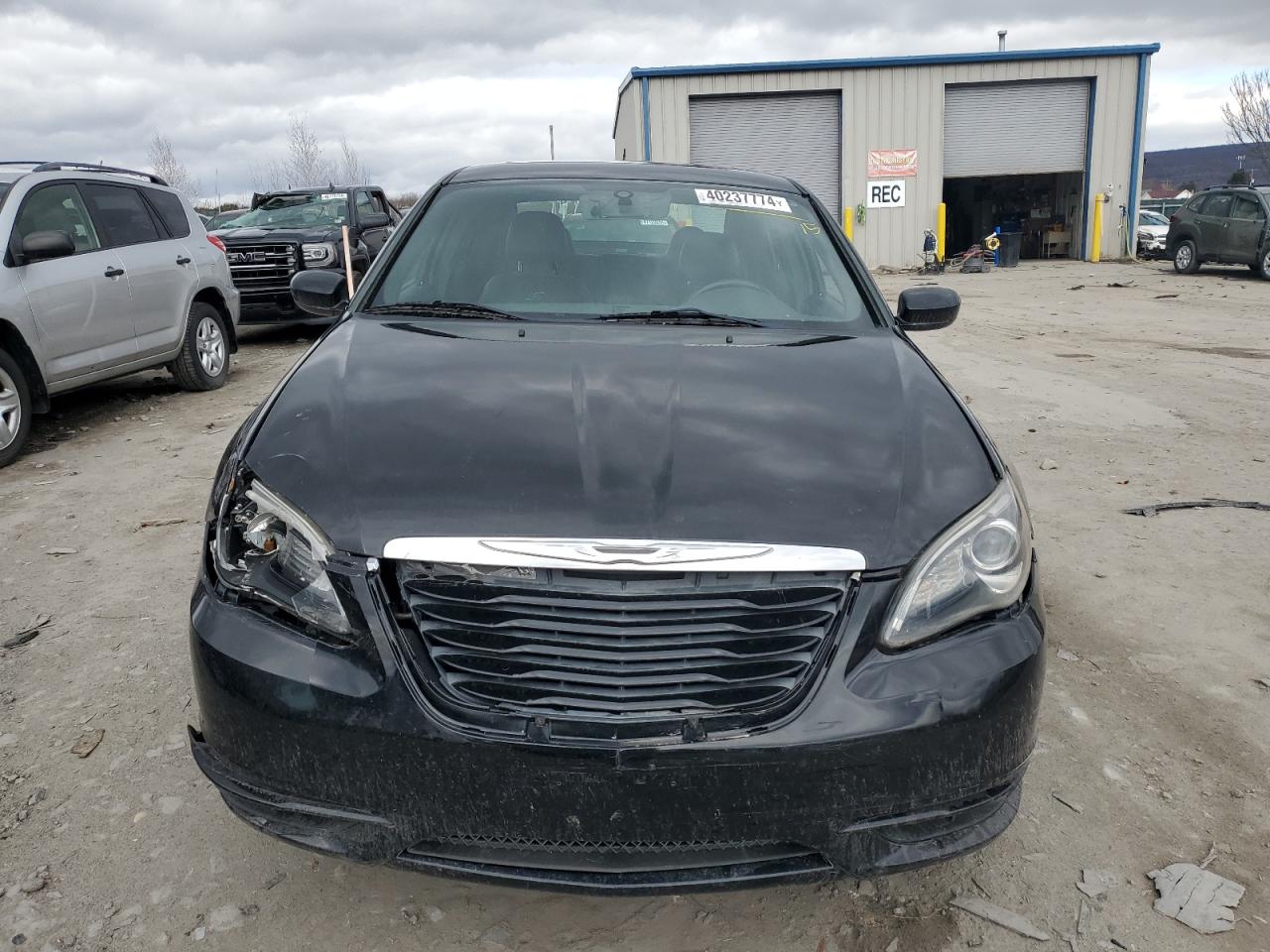 Photo 4 VIN: 1C3BC8FG0BN597115 - CHRYSLER 200 