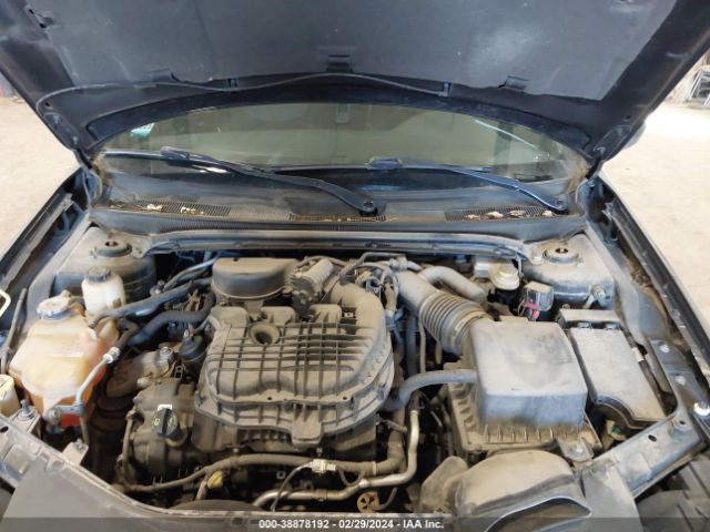 Photo 9 VIN: 1C3BC8FG1BN601236 - CHRYSLER 200 