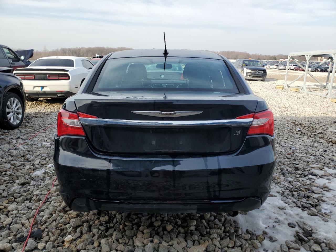 Photo 5 VIN: 1C3BC8FG1BN614486 - CHRYSLER 200 