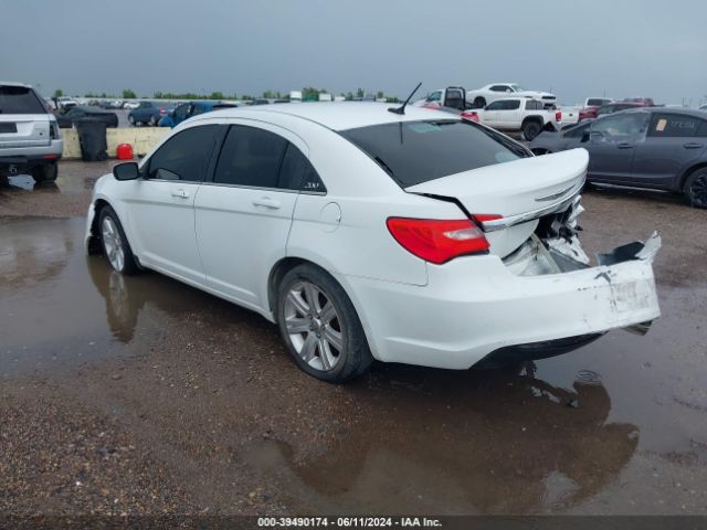 Photo 2 VIN: 1C3BC8FG4BN614871 - CHRYSLER 200 