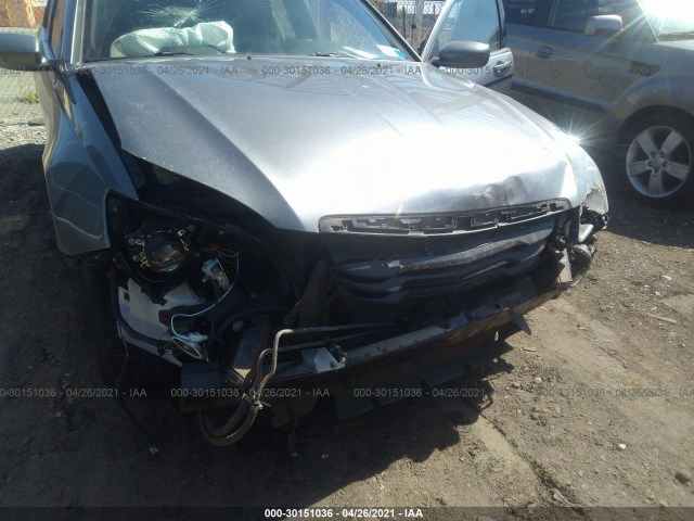 Photo 9 VIN: 1C3BC8FG6BN598155 - CHRYSLER 200 