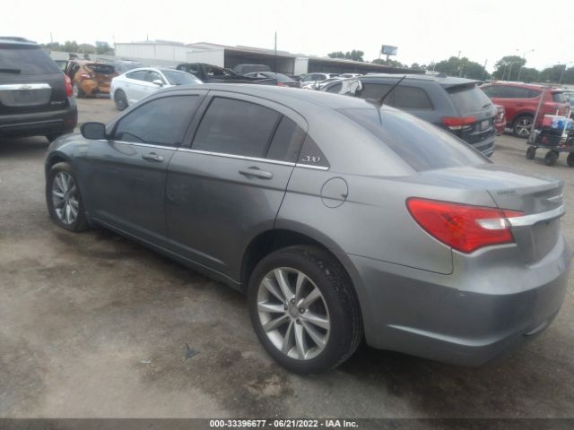 Photo 2 VIN: 1C3BC8FGXBN588678 - CHRYSLER 200 