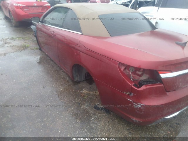 Photo 2 VIN: 1C3BCBEB0EN158150 - CHRYSLER 200 