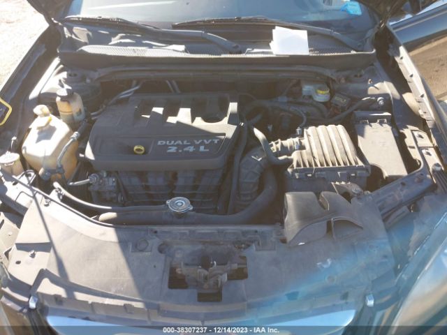 Photo 9 VIN: 1C3BCBEB1CN115840 - CHRYSLER 200 