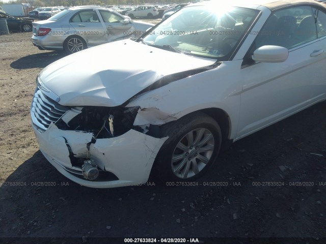 Photo 5 VIN: 1C3BCBEB1DN511705 - CHRYSLER 200 