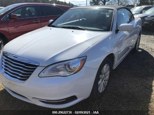 Photo 1 VIN: 1C3BCBEB2DN635417 - CHRYSLER 200 