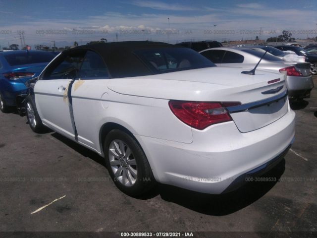 Photo 2 VIN: 1C3BCBEB5DN526692 - CHRYSLER 200 