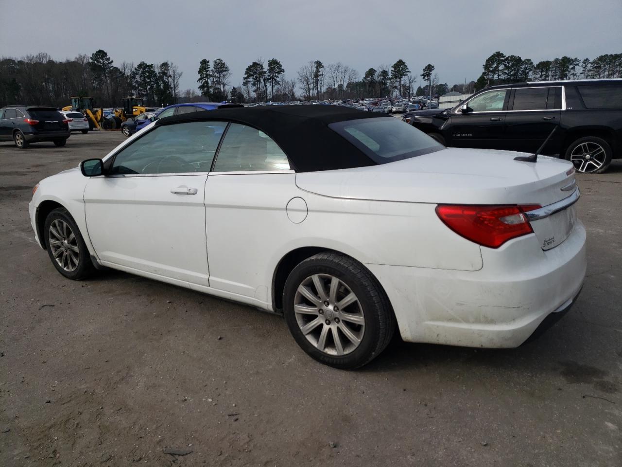 Photo 1 VIN: 1C3BCBEB5DN531665 - CHRYSLER 200 