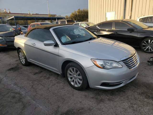 Photo 3 VIN: 1C3BCBEB6CN218445 - CHRYSLER 200 