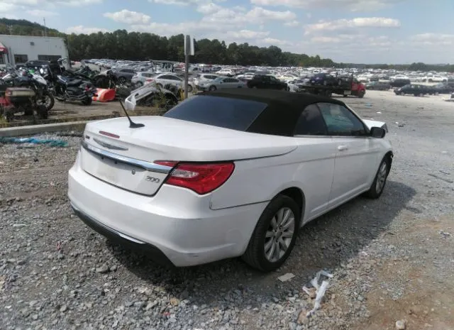 Photo 3 VIN: 1C3BCBEB7CN139057 - CHRYSLER 200 