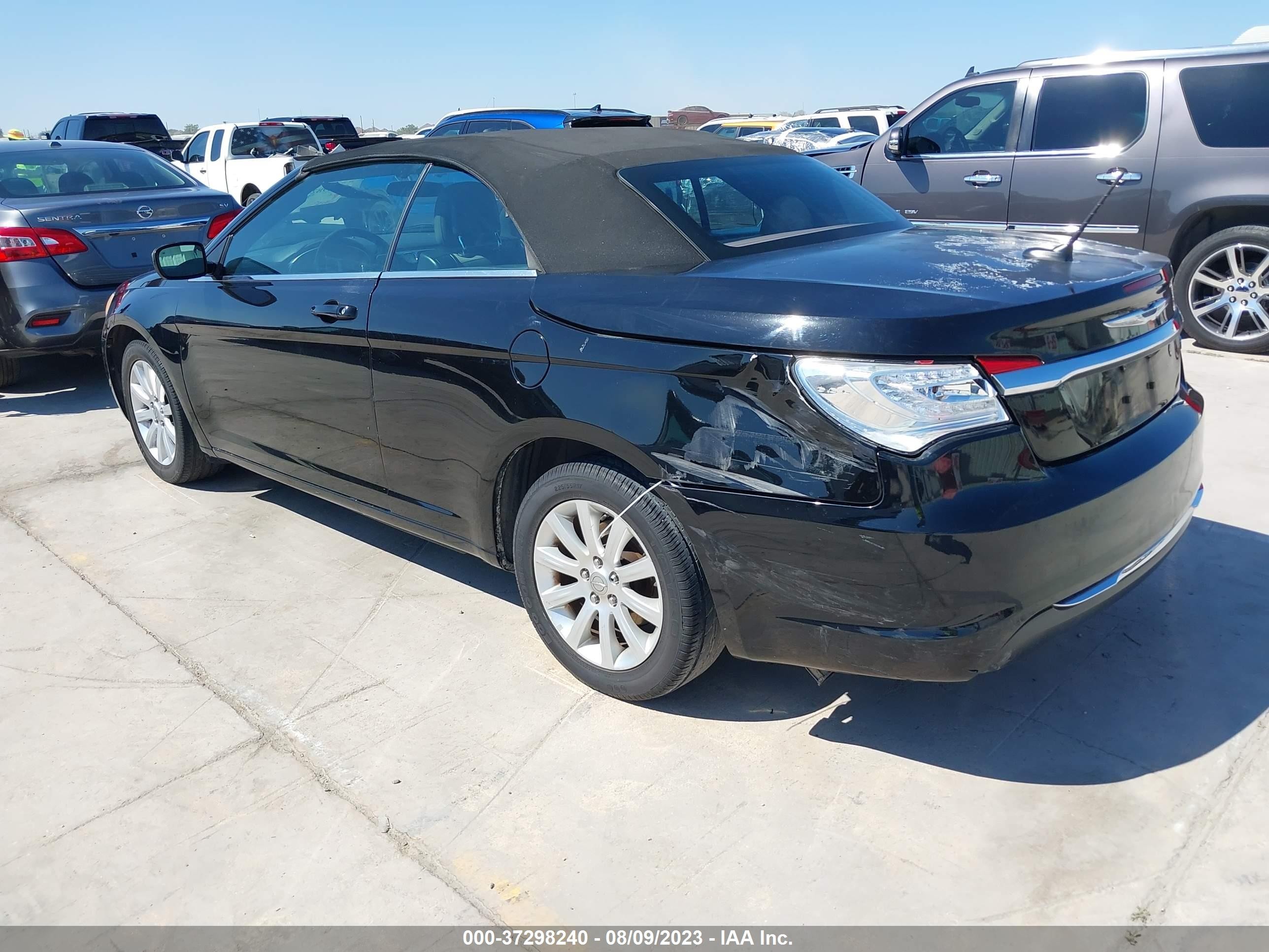 Photo 2 VIN: 1C3BCBEB7CN159857 - CHRYSLER 200 