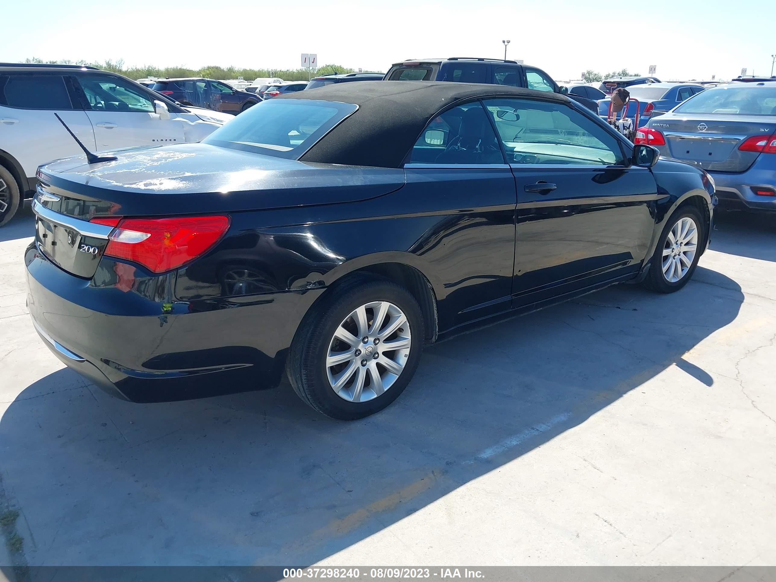 Photo 3 VIN: 1C3BCBEB7CN159857 - CHRYSLER 200 