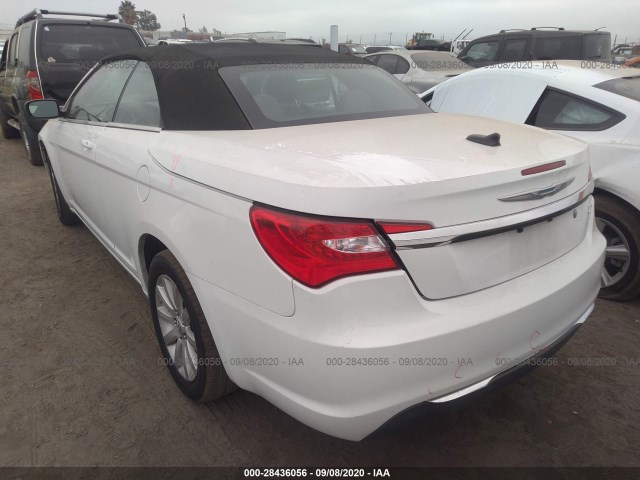 Photo 2 VIN: 1C3BCBEB9EN158115 - CHRYSLER 200 