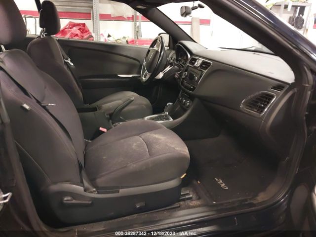 Photo 4 VIN: 1C3BCBEG5CN246099 - CHRYSLER 200 