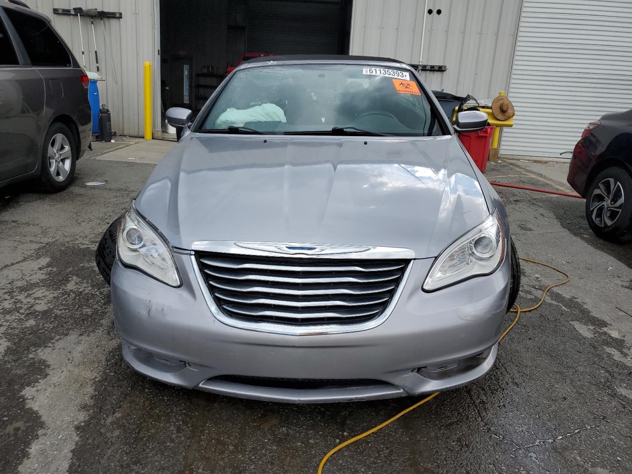 Photo 4 VIN: 1C3BCBEG7DN623498 - CHRYSLER 200 