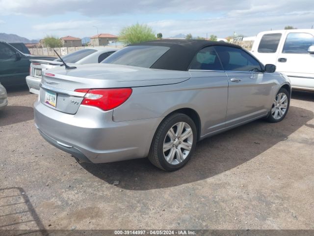 Photo 3 VIN: 1C3BCBEG7EN120460 - CHRYSLER 200 