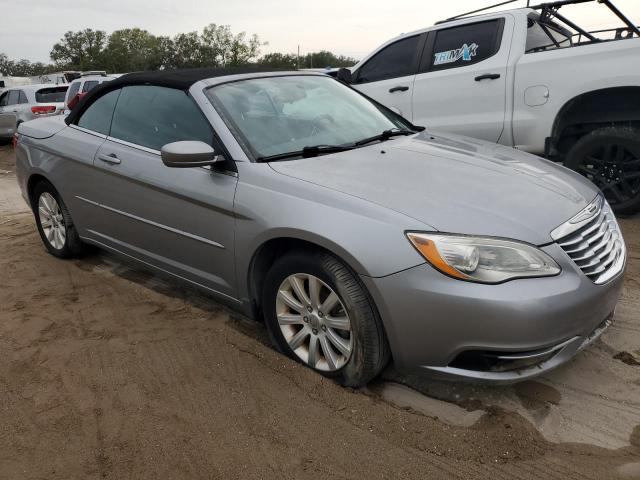 Photo 3 VIN: 1C3BCBEG9EN131055 - CHRYSLER 200 C 