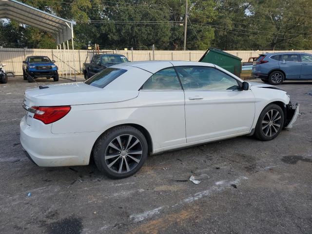 Photo 2 VIN: 1C3BCBGG0DN593757 - CHRYSLER 200 