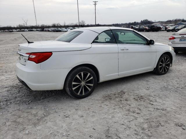 Photo 2 VIN: 1C3BCBGG9DN532715 - CHRYSLER 200 S 