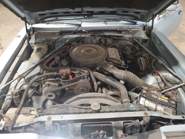 Photo 10 VIN: 1C3BF66P3JW156017 - CHRYSLER FIFTH AVEN 