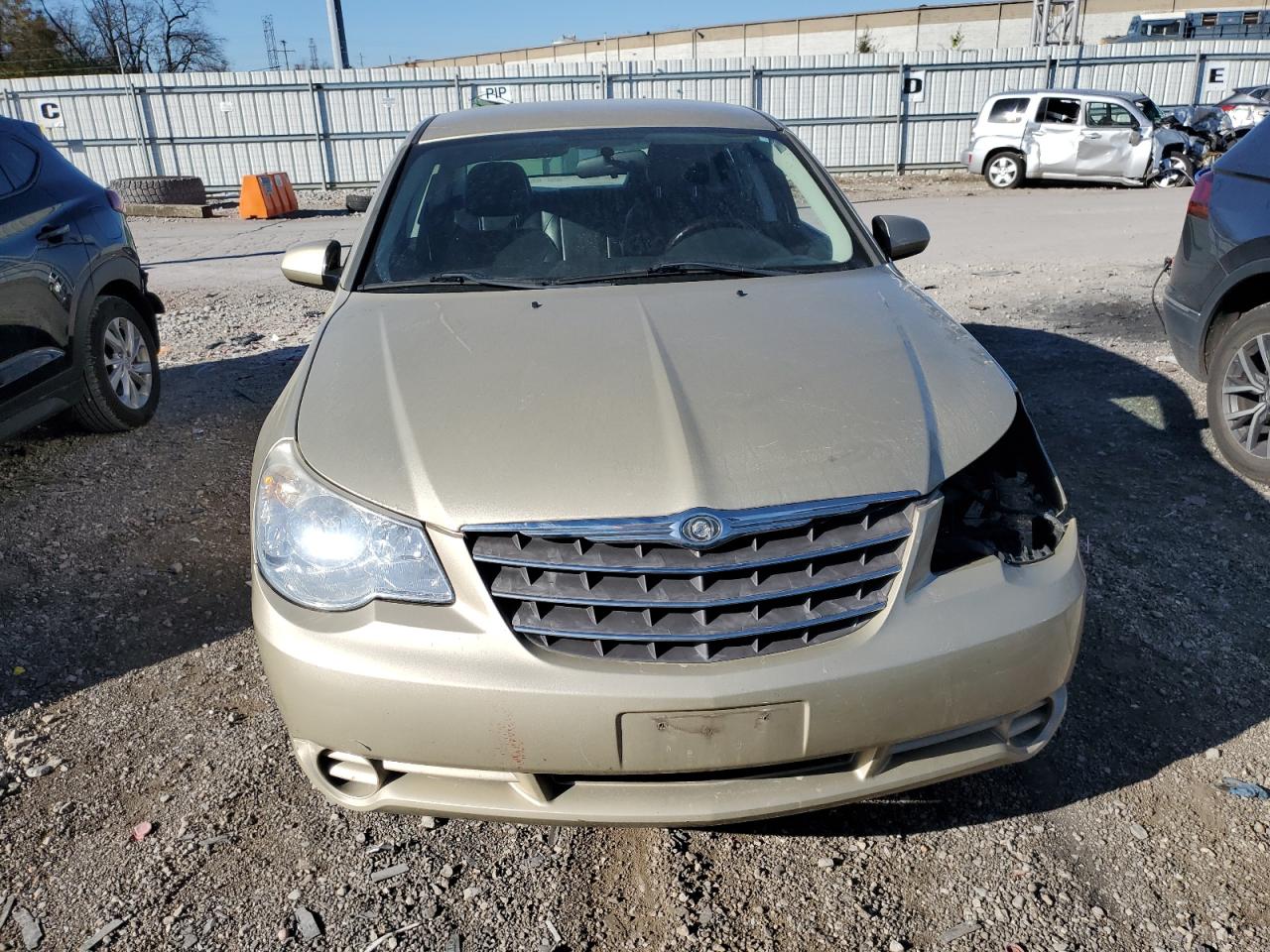 Photo 4 VIN: 1C3CC5FB0AN217423 - CHRYSLER SEBRING 