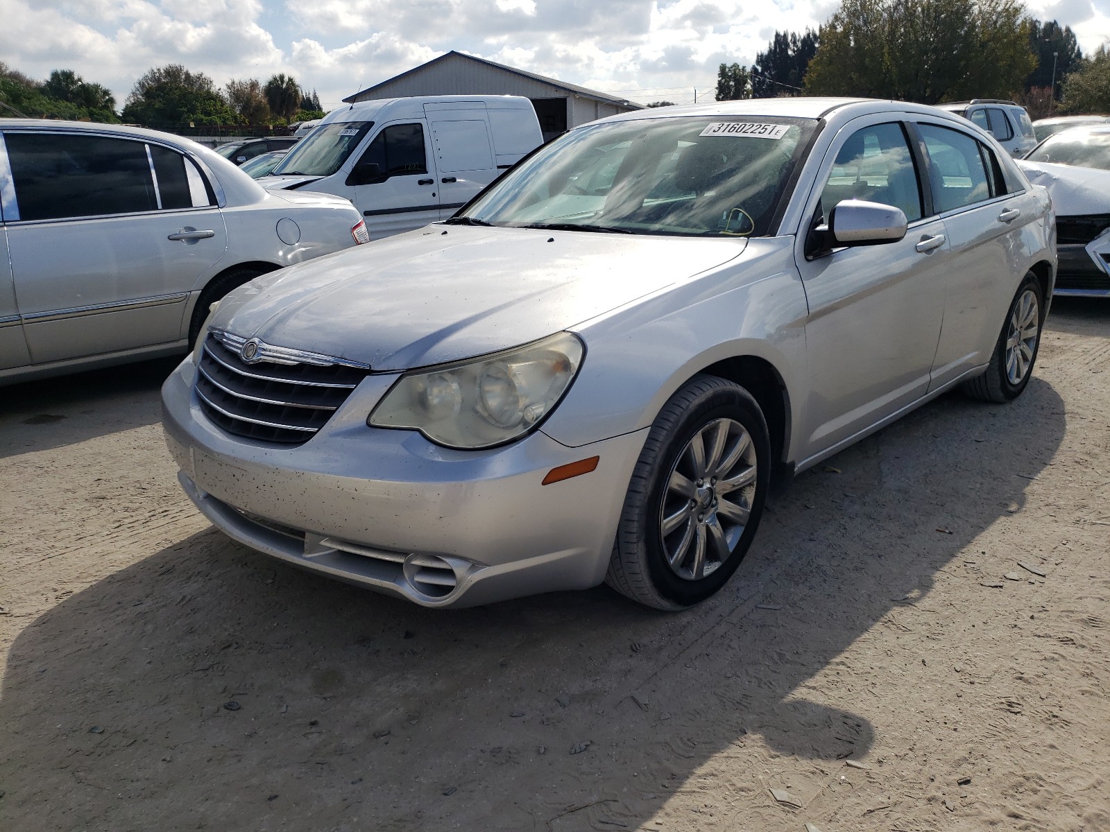 Photo 1 VIN: 1C3CC5FB0AN233900 - CHRYSLER SEBRING LI 